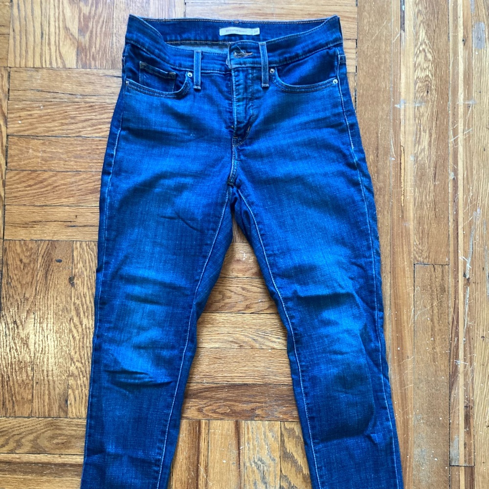 Levi’s 311 Jeans